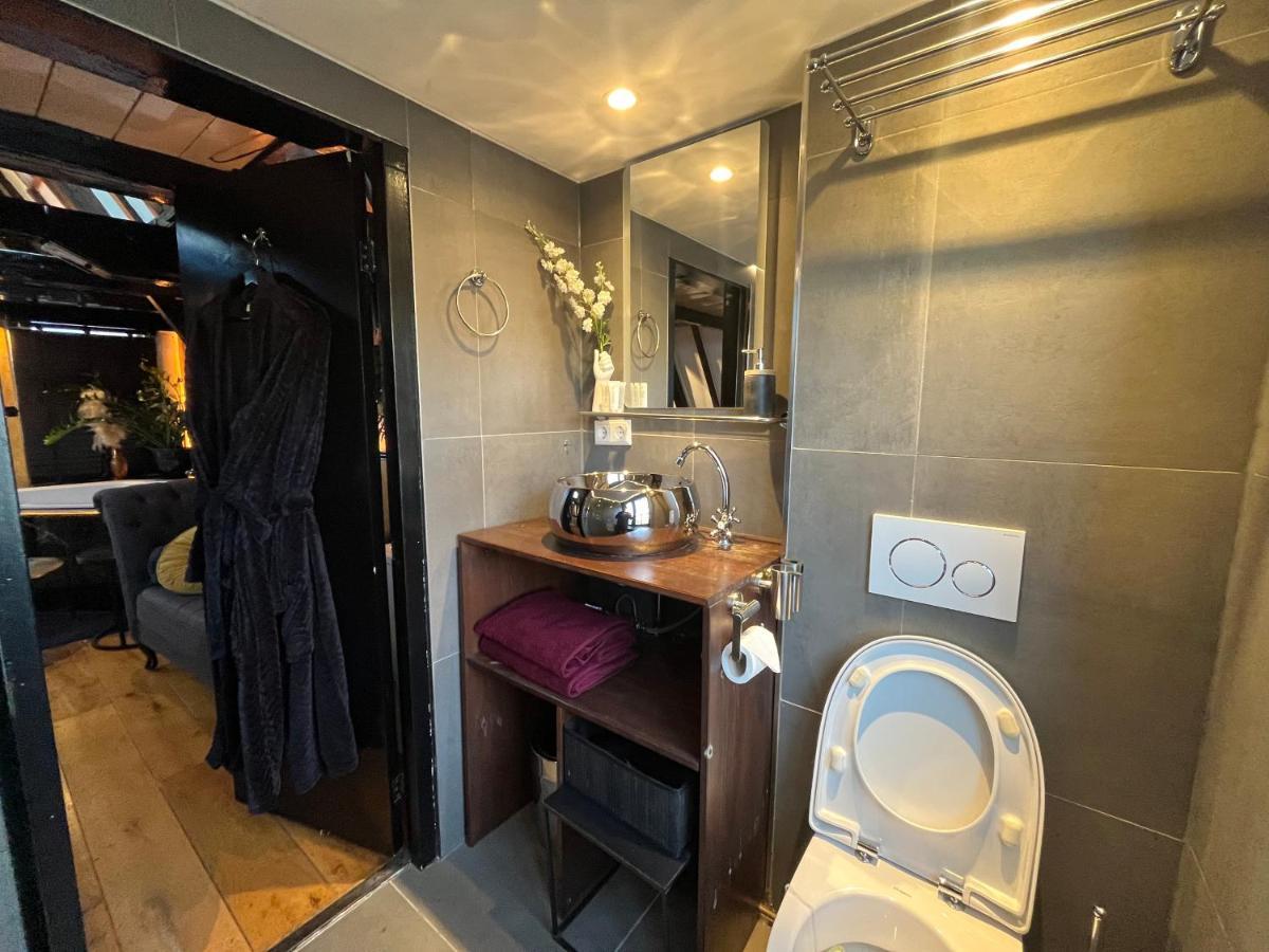 The Enlightened House Luxury Suites アムステルダム エクステリア 写真